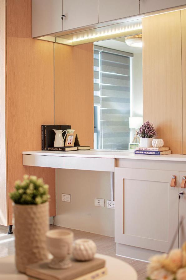 Cozy And Classy Studio Across Airport Terminal 3 Pasay Eksteriør bilde